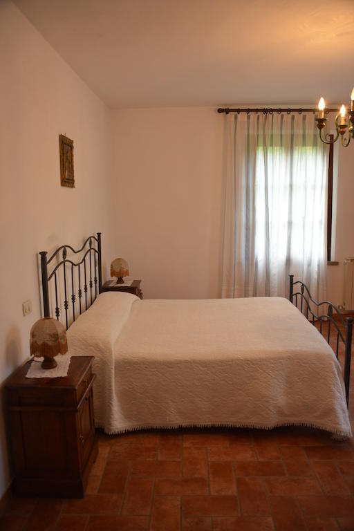 Agriturismo Antica Riserva Кастильоне-дель-Лаго Номер фото