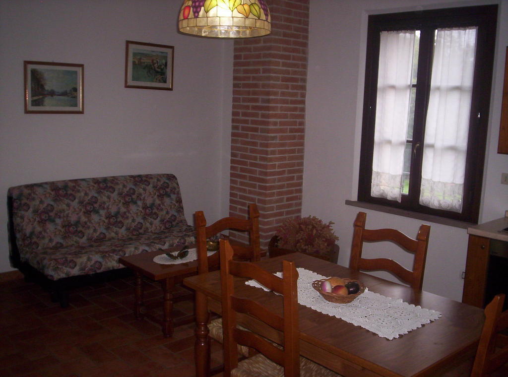 Agriturismo Antica Riserva Кастильоне-дель-Лаго Номер фото